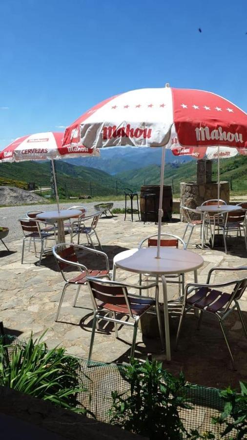 Hostal La Collada De Aralla Aralla de Luna Ngoại thất bức ảnh