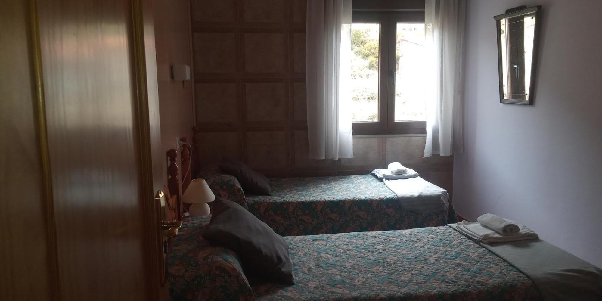 Hostal La Collada De Aralla Aralla de Luna Ngoại thất bức ảnh